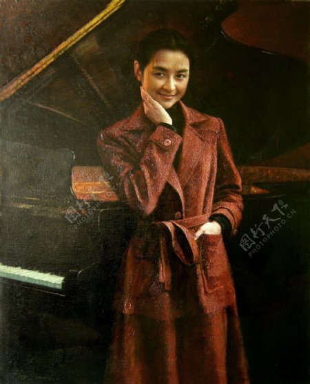 钢琴旁的少女图片