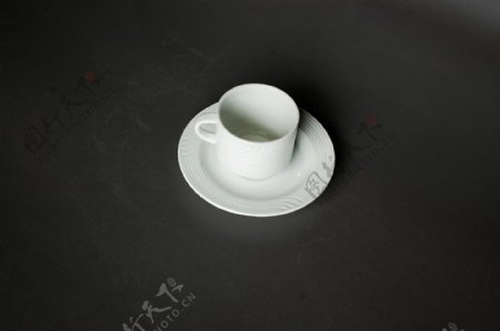陶瓷盘杯图片