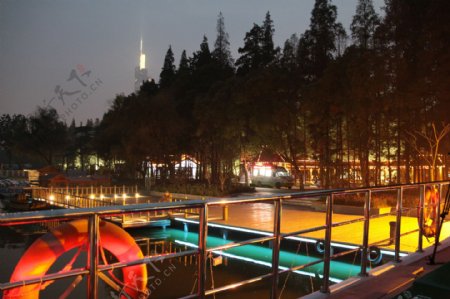 南京玄武湖LED照明亮化工程