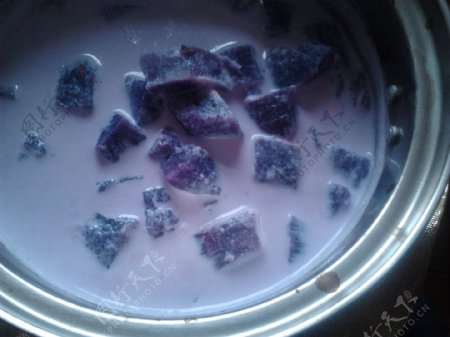 紫薯牛奶图片