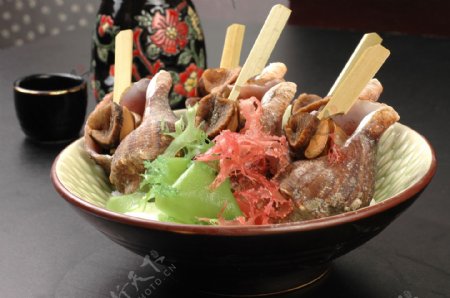日本料理盐水煮海螺