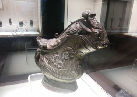 上海博物馆藏品青铜觥图片