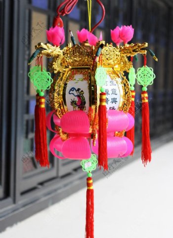 中式双层彩灯笼图片