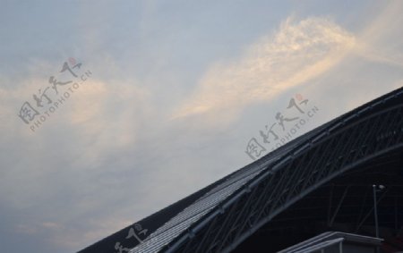 金华新体育馆顶部图片