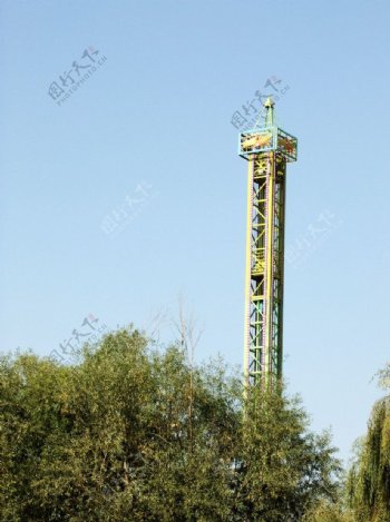 园林铁塔图片