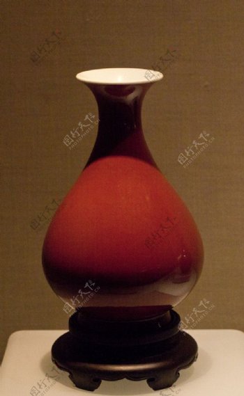 霁红釉玉壶春瓶图片