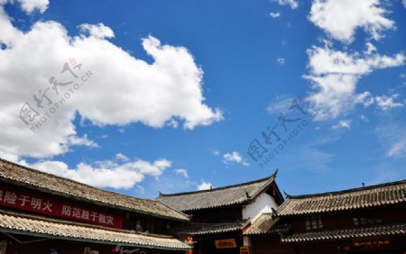 丽江束河古镇西藏庙宇图片