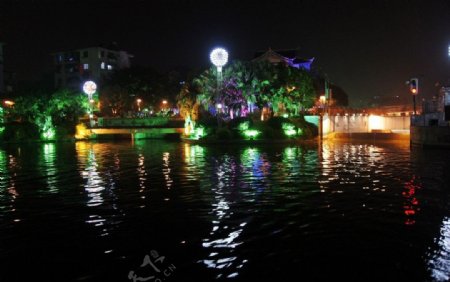 两江四湖夜色图片