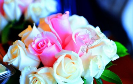 婚礼用花粉色玫瑰图片