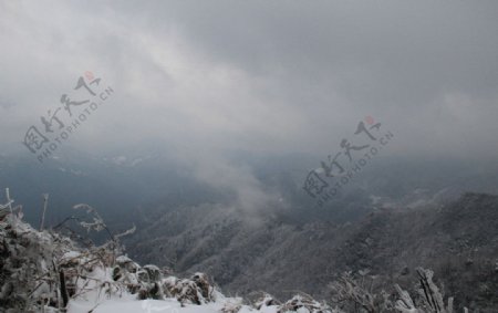 芷江明山雪景图片