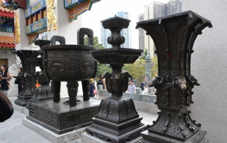 香港黄大仙庙铜鼎图片