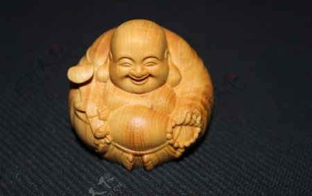 黄杨木雕弥勒佛人物雕图片