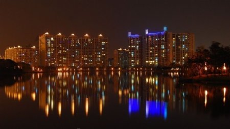 佛山禅城亚艺公园美丽夜景图片