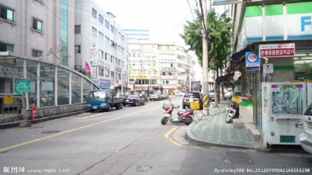 韩国钟路路街景图片