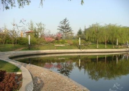 胶州公园美景图片