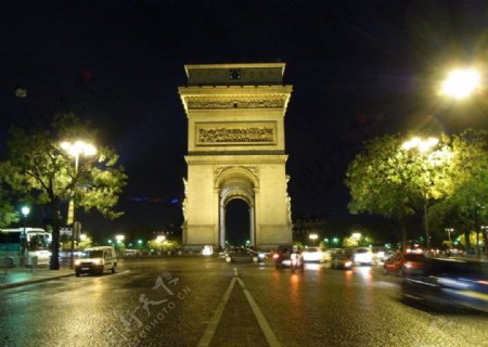 巴黎凯旋门夜景图片