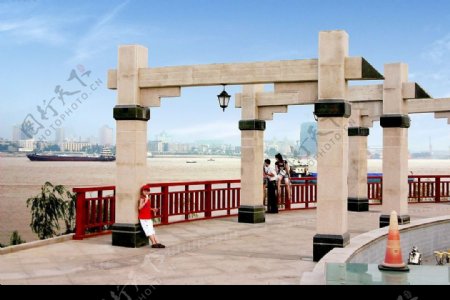 汉阳江滩石柱图片