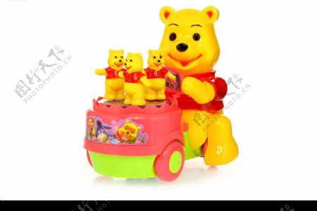儿童玩具小熊敲鼓图片