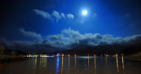 海南尖峰岭夜景图片