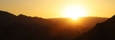 夕阳下的张掖丹霞图片