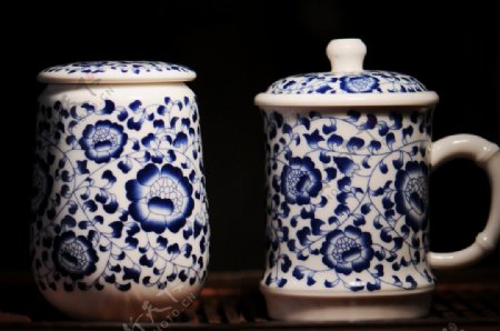 青花瓷器茶具两件套图片
