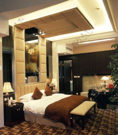 酒店豪华商务卧室图片