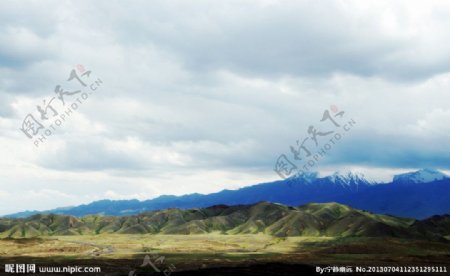 新疆地貌图片