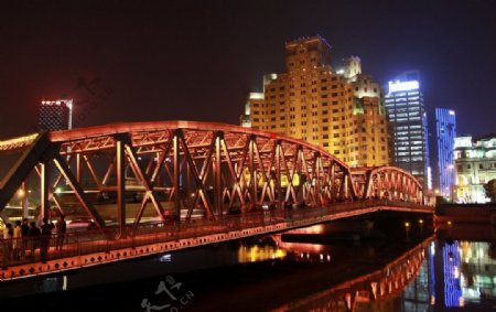上海外白渡桥夜景图片