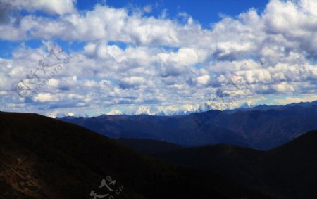 川藏线云天图片