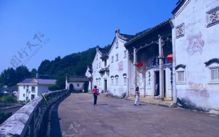 雁南飞桥溪古建筑图片