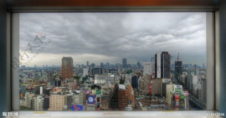 镜子中的东京图片