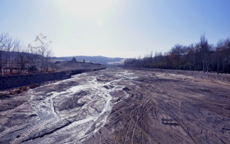 莫高窟干枯的河流图片