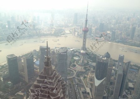 国际金融中心鸟瞰黄浦图片