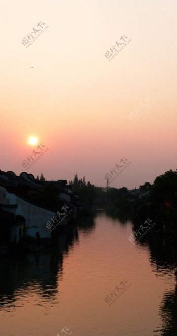 乌镇夕阳图片