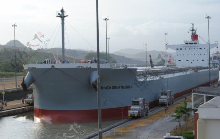 巴拿马级货轮图片