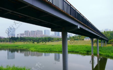 城市风景河道桥梁图片