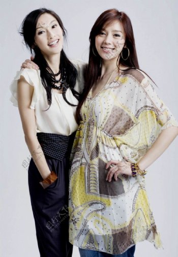 亚洲知名女性演员中国气质女星人气女星张俪安与安寻安想演员模特主持图片
