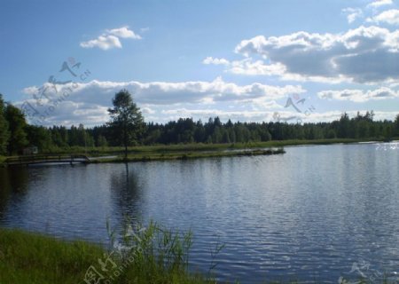 湖泊景观图片