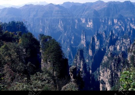 层峦叠山图片