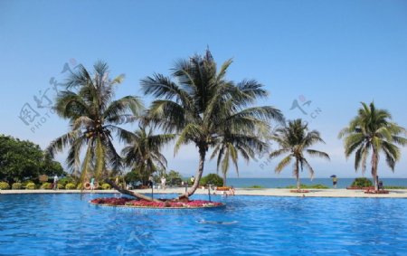 蜈支洲岛露天泳池图片