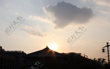 中秋节的西安日落图片