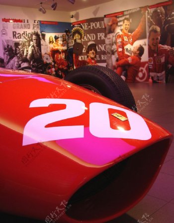 法拉利博物馆的法拉利赛车图片
