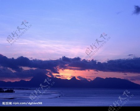 海霞漫天图片