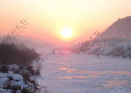 冬天落日图片