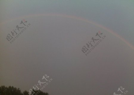 雨后见彩虹图片