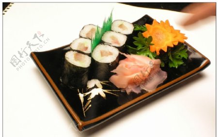 黄狮鱼寿司卷图片