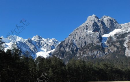 玉龙雪山图片