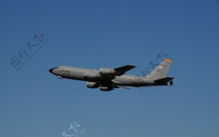 美军空中加油机图片