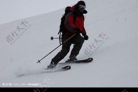 滑雪冰川冰雪雪景图片