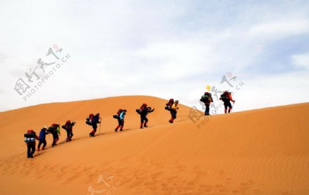 沙漠高峰体验营图片